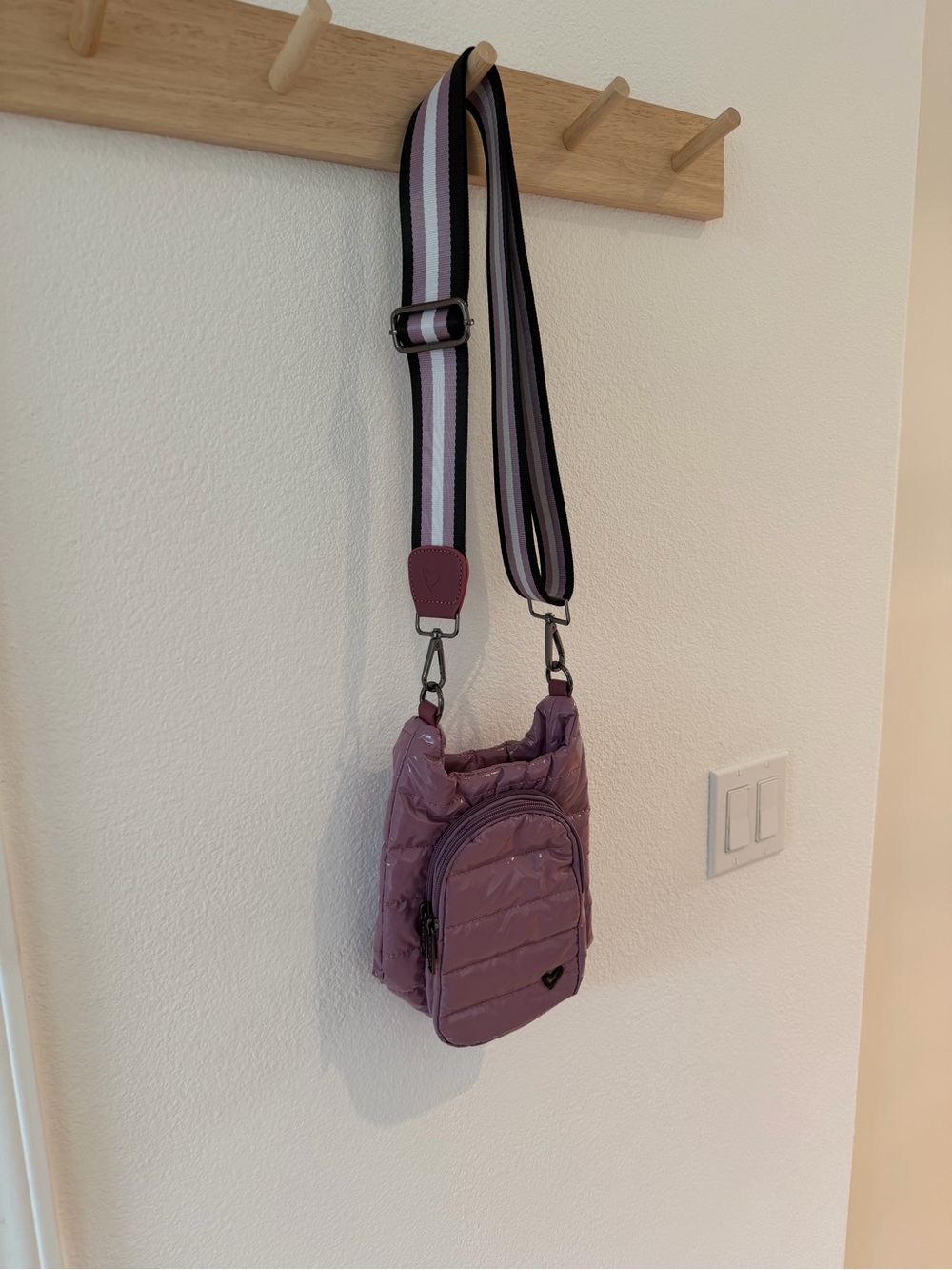 Purple Crossbody Water Bottle Bag with Striped Adjustable Strap